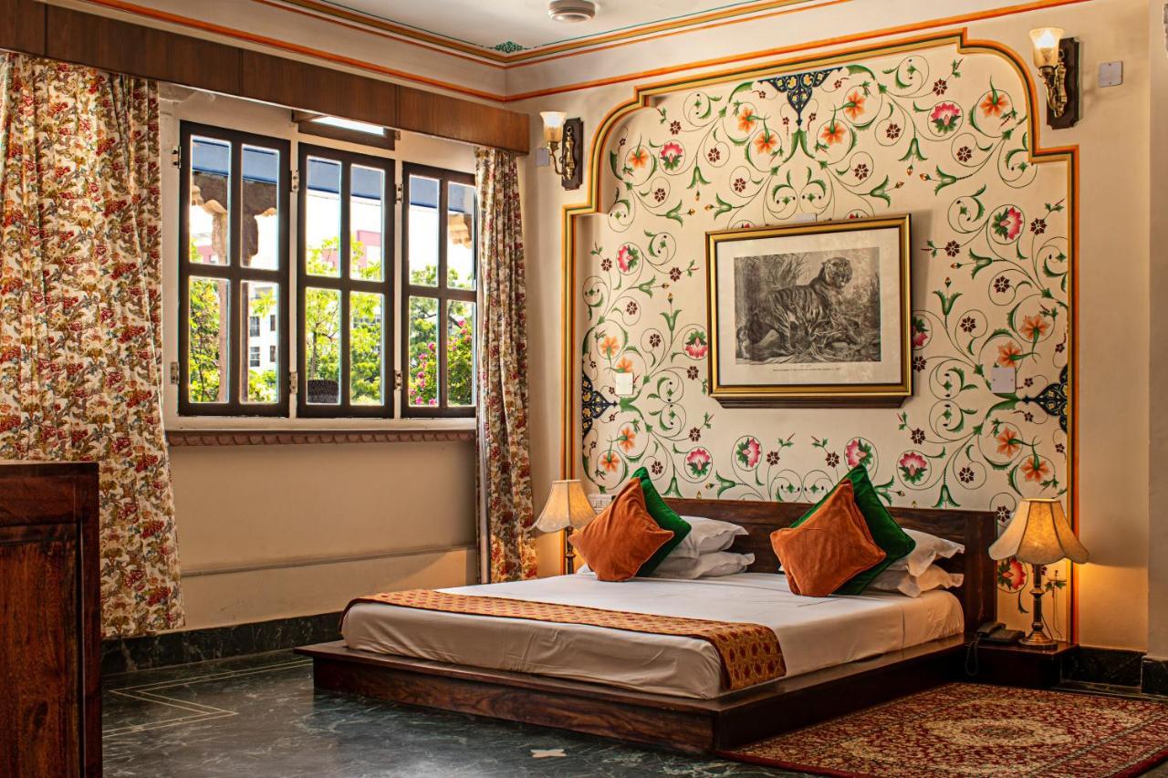 Diggi Palace - A City Center Hidden Heritage Gem Jaipur Eksteriør bilde